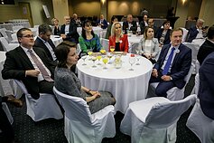 Saulius Skvernelis laukia rinkimų rezultatų