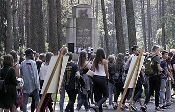 Holocaust commemoration in Paneriai, Lithuania