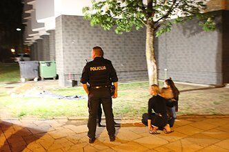 Studentų bendrabutyje nelaimė: žuvo per langą iškritusi mergina