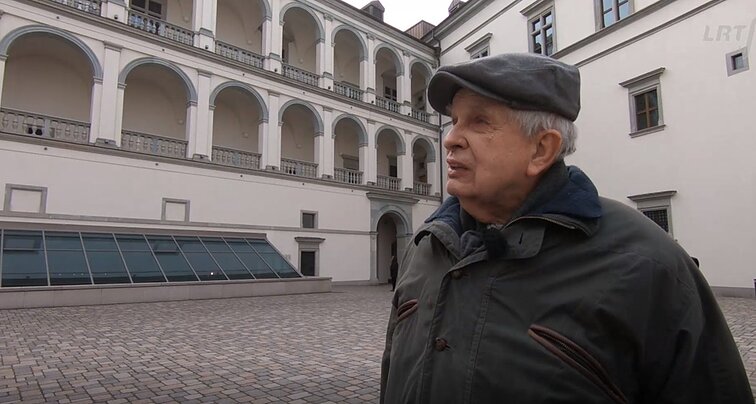 Kalbantys tekstai. Tomas Venclova: proanūkiams pasakosiu – kartą aplenkiau Harį Poterį