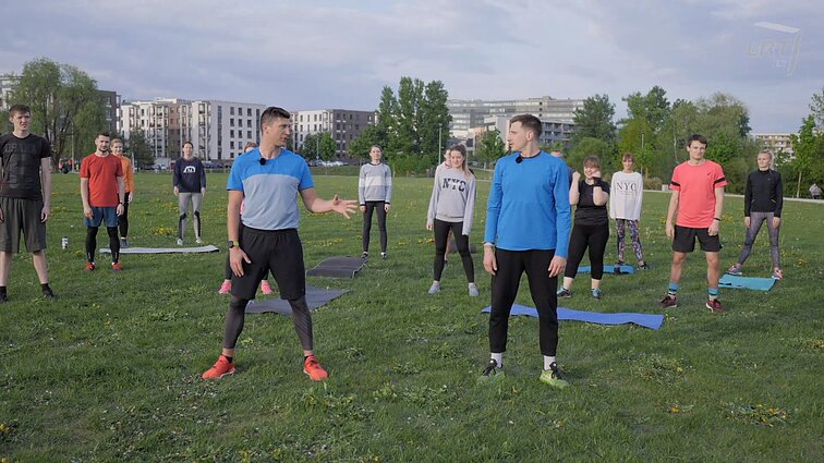 Į sveikatą! Mankštinamės su sporto bendruomene „Už 7 marių“