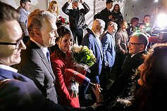 Rinkimų transliacija iš S. Daukanto aikštės. Gitanas Nausėda ir Diana Nausėdienė Rinkimų transliacija iš S. Daukanto aikštės. Gitanas Nausėda ir Diana Nausėdienė