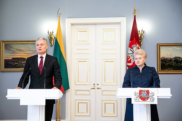 Gitanas Nausėda, Dalia Grybauskaite