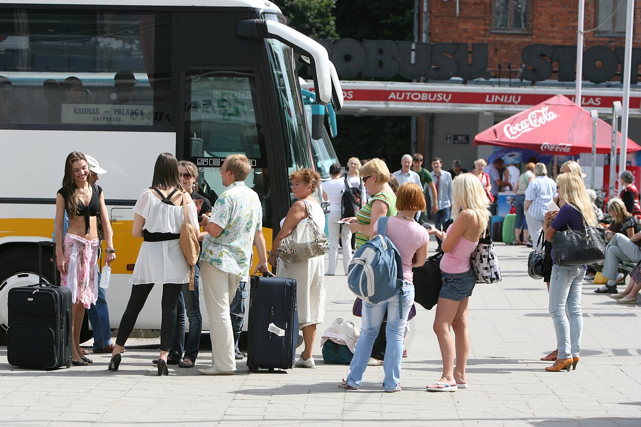 Tarpmiestiniai autobusai Tarpmiestiniai autobusai