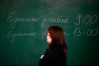 Lietuvių kalbos ir literatūros egzaminas Lietuvių kalbos ir literatūros egzaminas