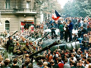 Sovietų kariai Prahoje 1968 m. rugpjūtį Sovietų kariai Prahoje 1968 m. rugpjūtį