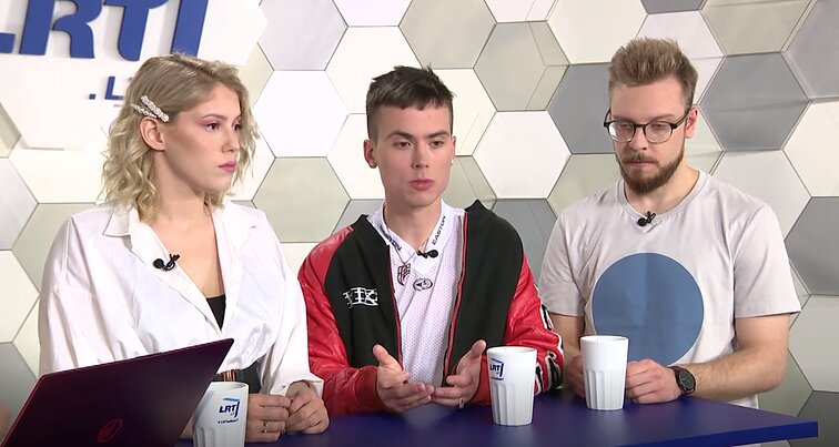 Ramūnas Zilnys kalbina. Monique and Free Finga: pristatome ketvirtą dainos variantą