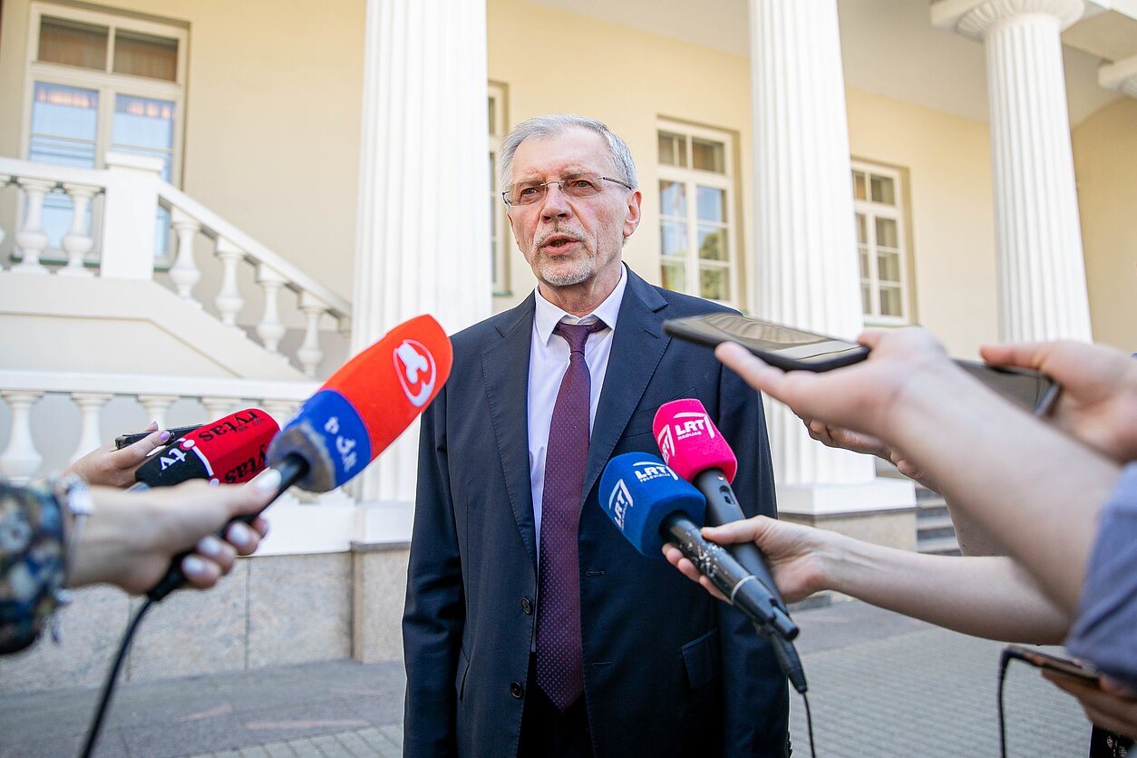 Gediminas Kirkilas antradienį taip pat susitiko su naujuoju prezidentu Gitanu Nausėda Gediminas Kirkilas antradienį taip pat susitiko su naujuoju prezidentu Gitanu Nausėda