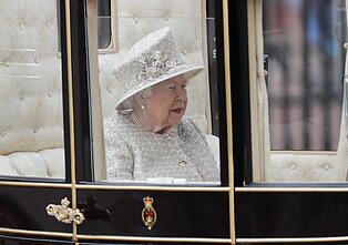 Karalienė Elžbieta II