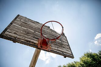 Radvilų progimnazijos sporto aikštynas