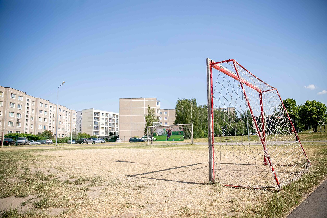 Taikos progimnazijos sporto aikštynas
