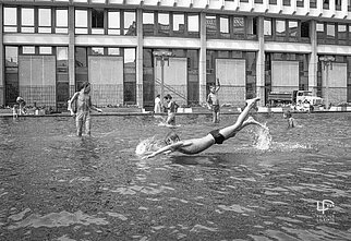 The Seimas fountain in June 1992 The Seimas fountain in June 1992