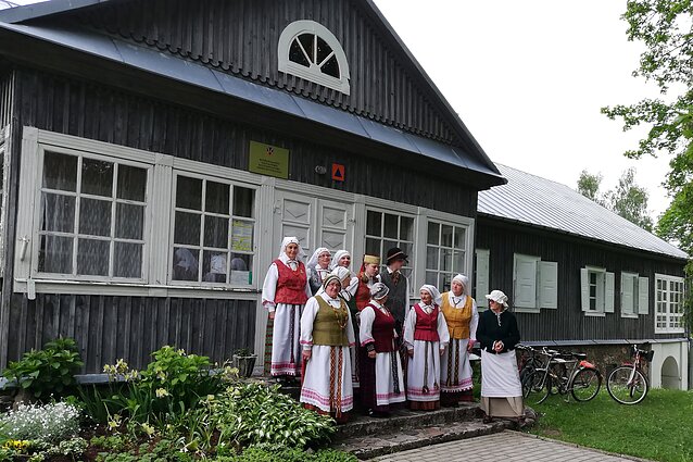10–12. Adomynė: koks šios mažosios kultūros sostinės gyvenimas?
