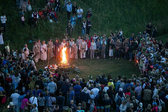 Joninių šventės akimirka Kernavėje