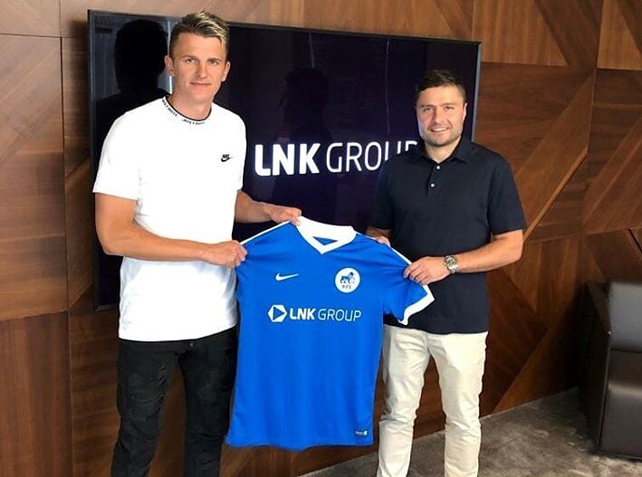 Edvinas Girdvainis kairėje Edvinas Girdvainis kairėje