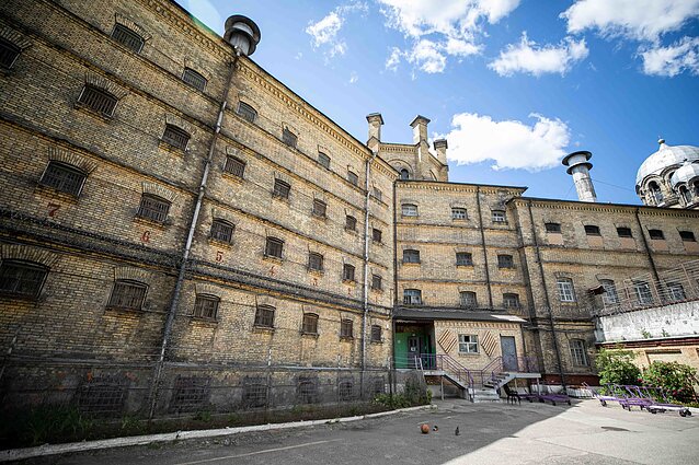 Lukiškių kalėjimą apgaubė tyla – išvežti visi nuteistieji, antradienį skelbiamas oficialus jo uždarymas