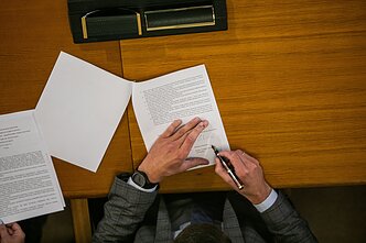 Akcijos, asociatyvi nuotr. Akcijos, asociatyvi nuotr.