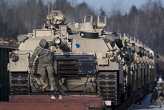 JAV kariuomenės „Abrams“ tankai Lietuvoje JAV kariuomenės „Abrams“ tankai Lietuvoje