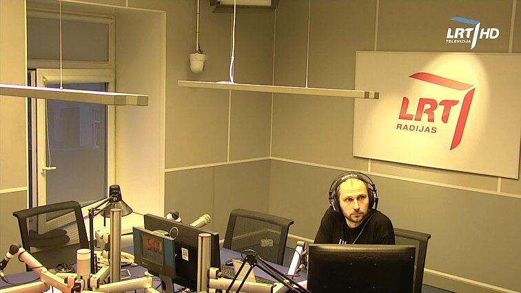 LRT RADIJO žinios. Pasak apklausos, LVŽS reitingas – žemiausias šiais metais