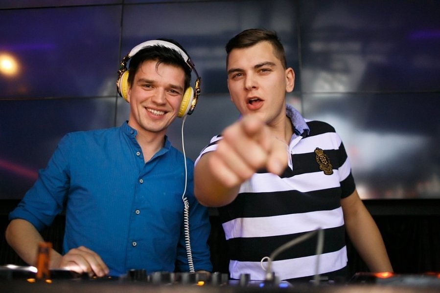 Jonas Nainys ir Rolandas Mackevičius