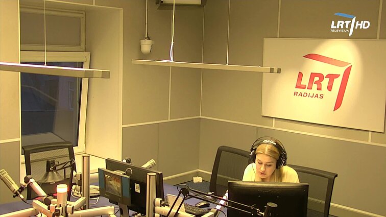 LRT RADIJO žinios. Aurelijus Veryga užtikrina, kad medikų atlyginimai didės nuo rugsėjo 1-osios