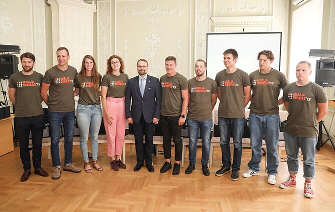 Kultūros ministerijoje viešėjo „Misija Sibiras“ dalyviai Kultūros ministerijoje viešėjo „Misija Sibiras“ dalyviai