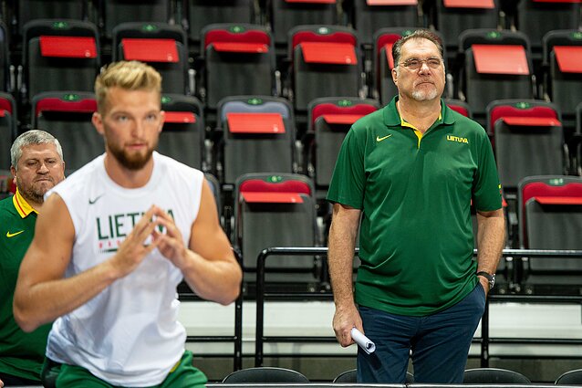 Domantas Sabonis ir Arvydas Sabonis