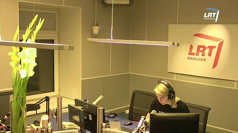 LRT RADIJO žinios. Po šio savaitgalio žudynių Amerikoje – oponentų kritika Trumpui dėl nesantaikos kurstymo