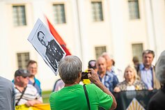 Mitingas Generolui Vėtrai ir Škirpai palaikyti Mitingas Generolui Vėtrai ir Škirpai palaikyti