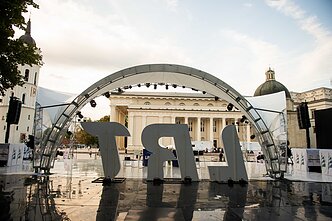 Antroji tiesioginė LRT transliacija iš Katedros aikštės