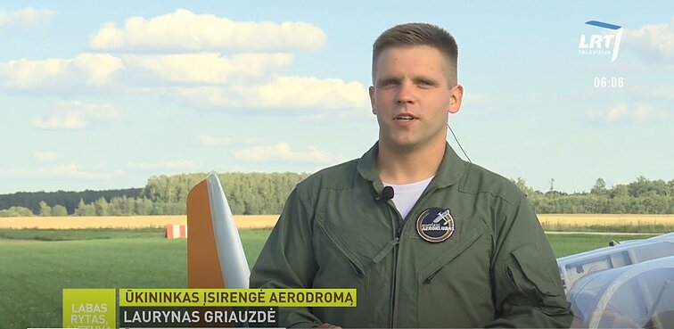 „Labas rytas, Lietuva“ I dalis. Aerodromą Kupiškio rajone įsirengęs Laurynas Griauzdė ūkininko ir piloto veiklas suderina kūrybingai