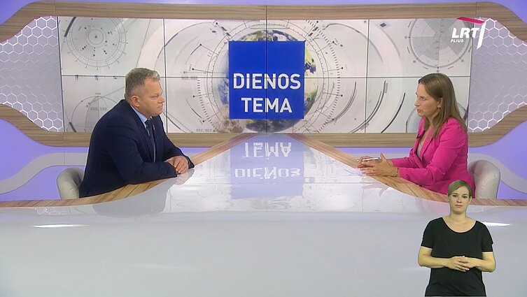Dienos tema. Naujasis žemės ūkio ministras Andrius Palionis: „vaučerių“ nebus (su vertimu į gestų k.)
