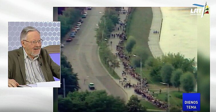 Dienos tema. Landsbergis: Specialiosios tarnybos rimtai nevertino organizuojamo susibūrimo ir sakė: „Jie grandinėlę kažkokią darys“