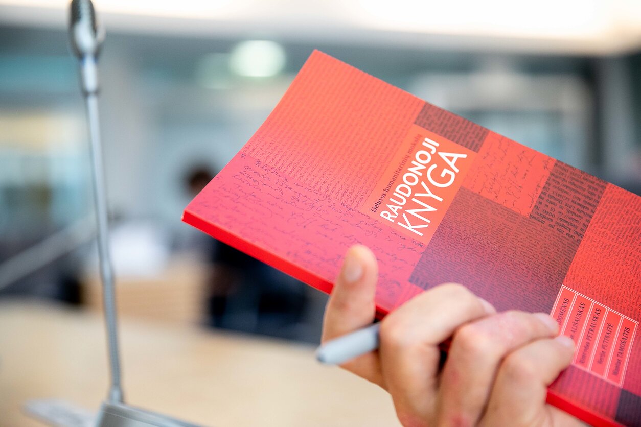 E. Blaževič  / LRT nuotr., „Lietuvos humanitarinių mokslų raudonoji knyga“ 