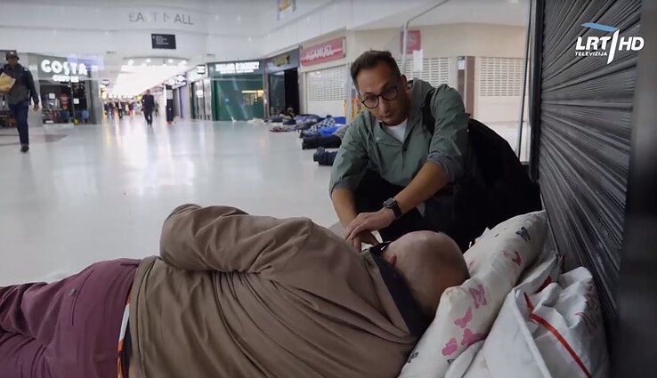 (Ne)emigrantai. Neįtikėtinomis sąlygomis Londone gyvenantys benamiai iš Lietuvos kiekvieną dieną keliasi su viltimi susirasti darbą