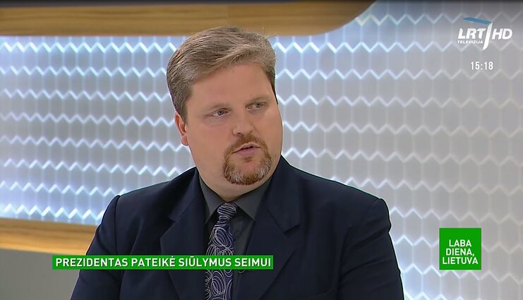 Prezidentūra paruošė itin apgalvotą planą, kaip ženkliai prisidėti prie socialinės atskirties mažinimo, bet ar jis patiks visiems? Komentuoja Taurimas Valys Prezidentūra paruošė itin apgalvotą planą, kaip ženkliai prisidėti prie socialinės atskirties mažinimo, bet ar jis patiks visiems? Komentuoja Taurimas Valys