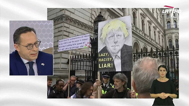 Dienos tema. Žygimantas Pavilionis apie Borisą Johnsoną: anksčiau ar vėliau tokie lyderiai atsidurs istorijos šiukšlyne (su vertimu į gestų k.)