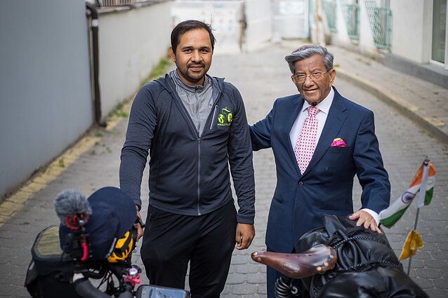 Raj Phanden ir Rajinder Kumar Chaudhary Raj Phanden ir Rajinder Kumar Chaudhary