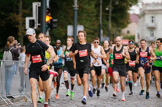 Sporto psichologė prieš artėjantį Vilniaus maratoną: minčių sutelkimas ir įsiklausymas – raktas ilgoms distancijoms nubėgti
