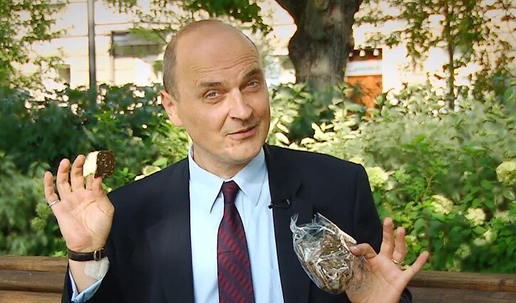 Vartotojų kontrolė. Trapučiai, duoniukai ir javainiai: kokia iš jų nauda? Cheminė medžiaga – chloras