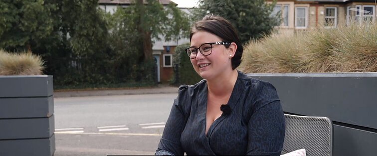 Su Anglijoje dirbančiais Lietuvos statybininkais kariaujanti Jolita: darbo yra daug, tačiau norinčiųjų dirti – mažai