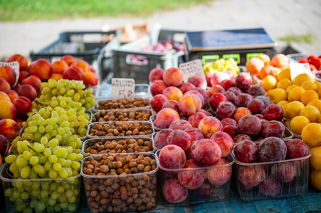 Fruit at a market Fruit at a market