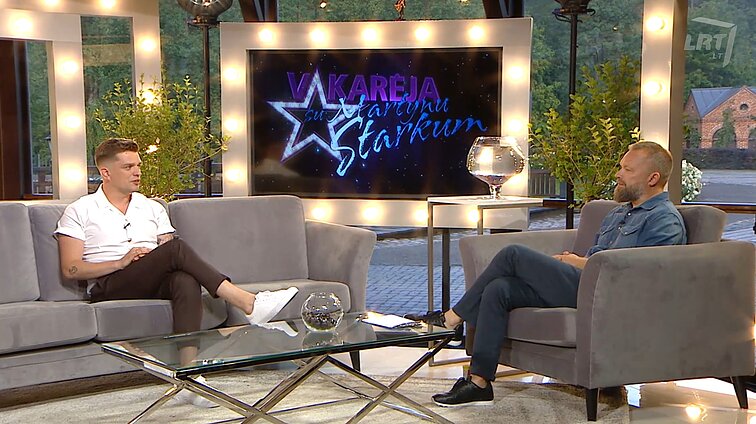 Muzikinis pokalbiu šou „Vakareja“ su Martynu Starkumi