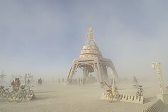 Degančio žmogaus skulptūra „Burning Man“ 2019 m. Degančio žmogaus skulptūra „Burning Man“ 2019 m.
