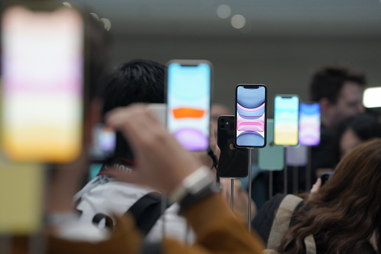 Prasidėjo Isankstinė Iphone 11 Prekyba Uz Populiauriausia
