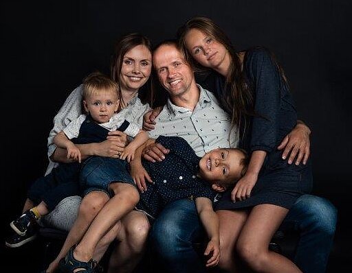 Aistė Ruzgienė su šeima