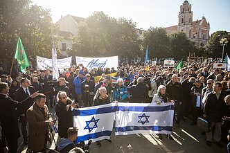 Vilnius held a March of the Living and a commemorative event in Rūdininkų Square to mark the national Holocaust remembrance day on Monday.