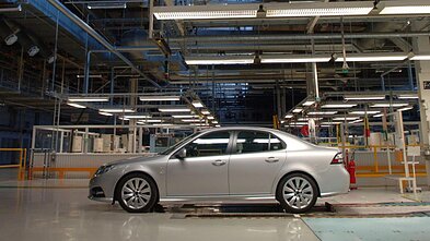 Paskutinis naujas SAAB 9-3 sedanas