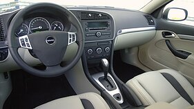 Paskutinis naujas SAAB 9-3 sedanas