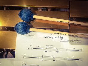 Grupės „Skylė“ ir LVSO repeticijos akimirka 